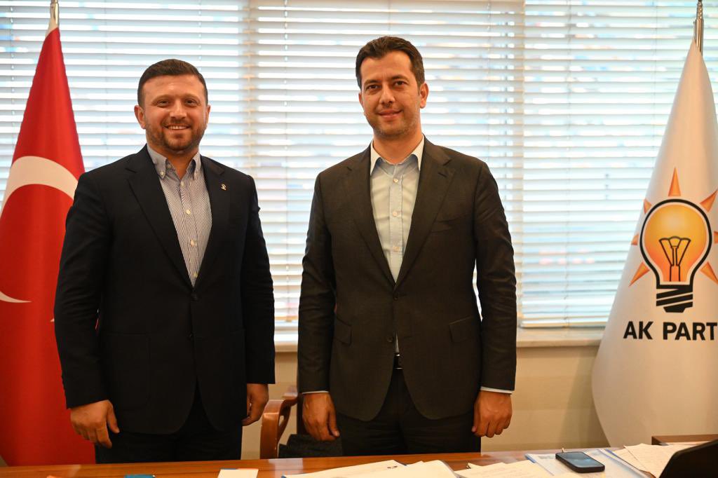 Genel Merkez Teşkilat Başkanlığı Bursa Koordinatörü Sn. İsmail Kaya ile İlçemizle alakalı istişarelerde bulunduk. 

Cumhurbaşkanımızın liderliğinde bu kutlu davaya canla başla hizmet etmeye devam edeceğiz inşallah.
<a href="/kayaismail80/">İSMAiL KAYA 🇹🇷</a> <a href="/davutgurkan/">Davut Gürkan</a> <a href="/erkankandemir/">Erkan Kandemir</a>