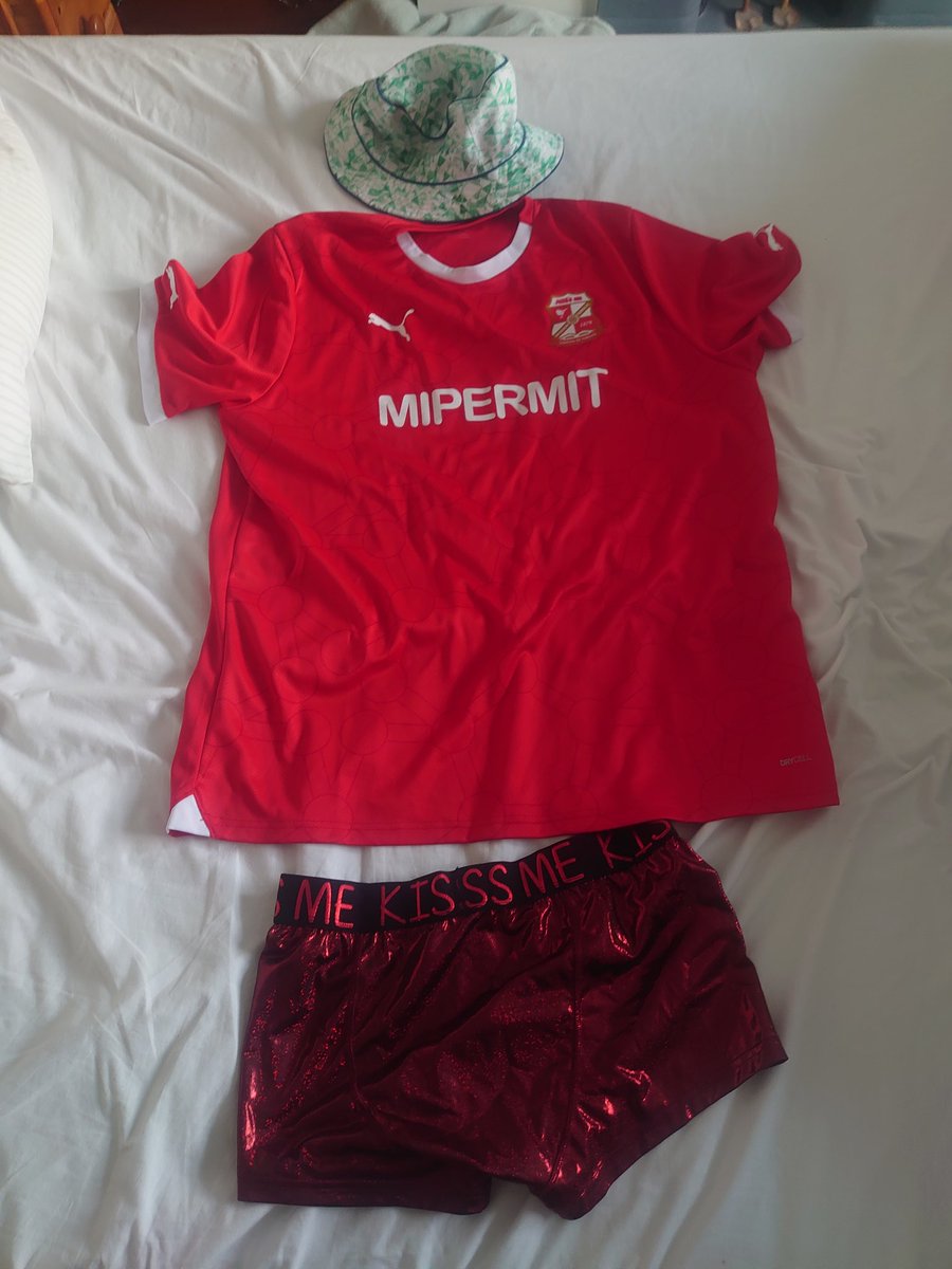 Red army red army....outfit sorted ,come on you reds!!!