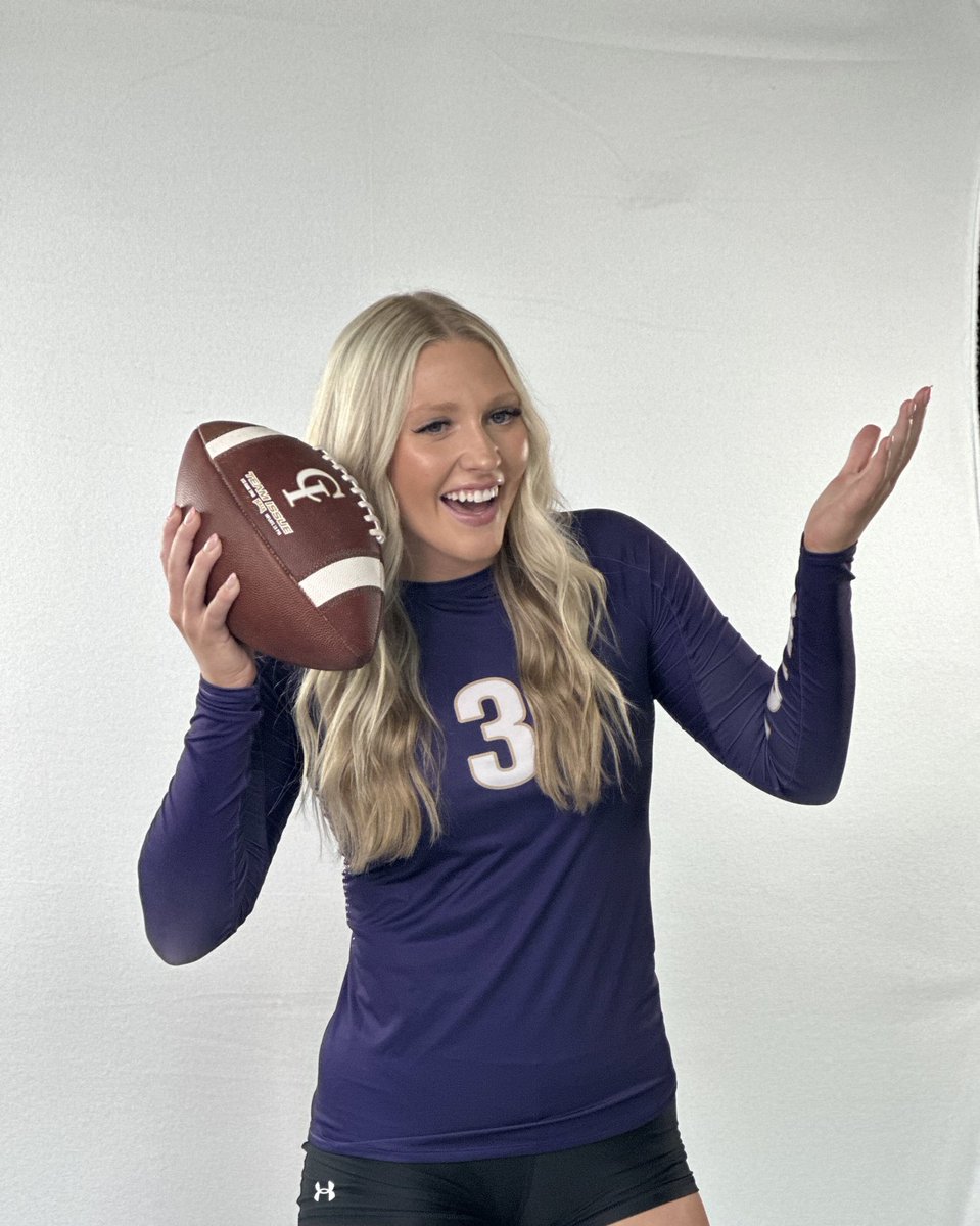 YoteAthletics's tweet photo. Volleyball? Football? Is one of our @YotesVolleyball players - Keylee Wilson confused? #ComeWinWithUs https://t.co/LFnhveGkL5