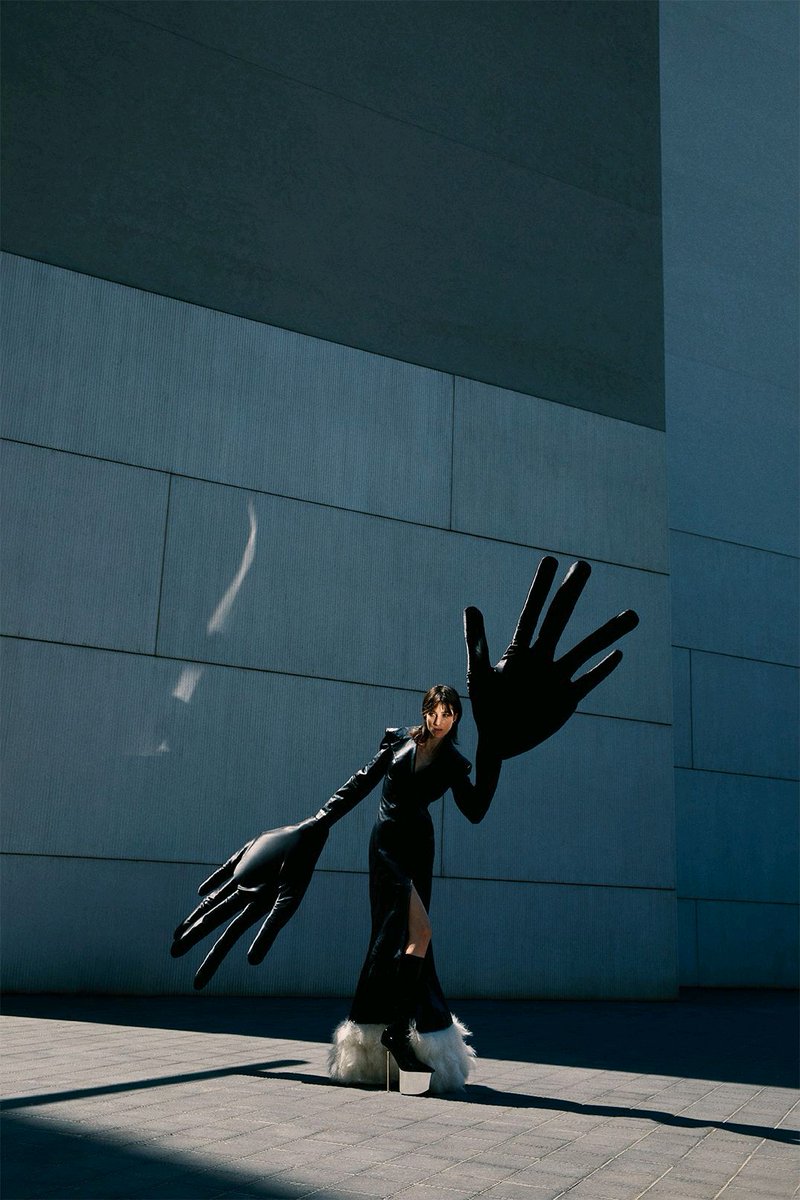 archivedzine's tweet photo. Cover story by Vogue Portugal https://t.co/1WybkeT1mK