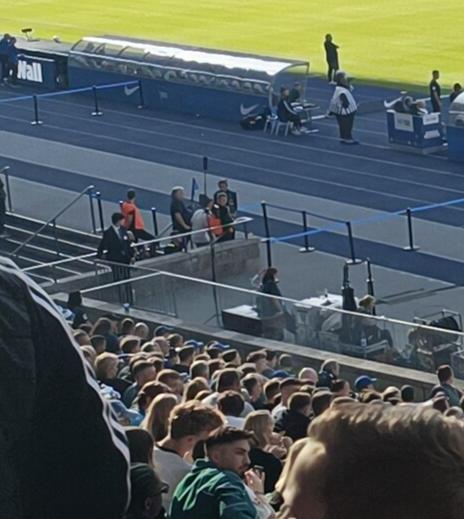 daniel_igntk's tweet photo. @junger_herr_ Platz im Block B.4 scheint bequem zu sein https://t.co/n5KHZVsZgk