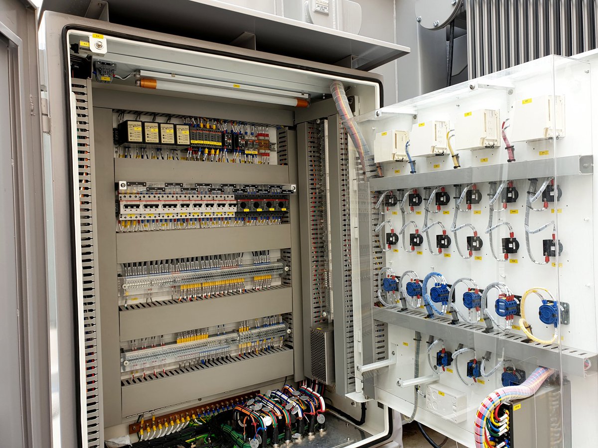 jboxpro's tweet photo. Best design software for building control panels and junction boxes! https://t.co/W6AJdtThwS #engineering #engineer #mechanical #construction #electricalengineering #electrical #arduino #power #tech #sparkylife #interiordesign #home #hvac #electricalcontractor #tools #jboxpro https://t.co/7PKb0t5vSp