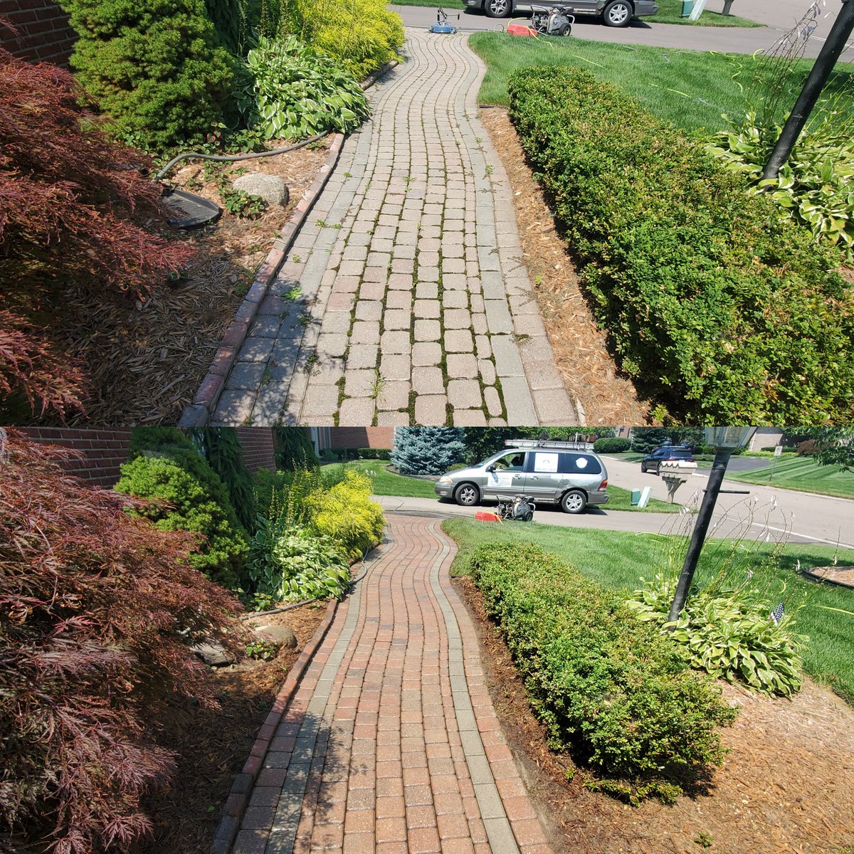 EandSPowerWash's tweet photo. Patios & Walk Ways Surface Cleaning/Washing in Northville. #BeforeandAfter #PowerWash #PowerWashing #PressureWash #PressureWashing #PatioWashing #PatioSurfaceWashing #PatioCleaning #PatioSurfaceCleaning #SurfaceCleaning #SurfaceWashing #ExteriorWash #ExteriorWashing https://t.co/uSdFX0dSgd