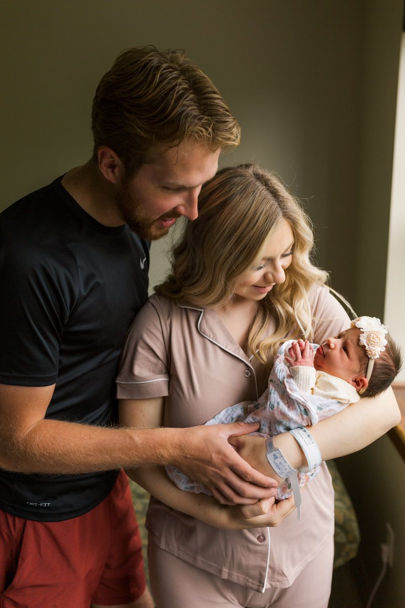 TheIsaacJYoung's tweet photo. 𝐏𝐫𝐞𝐬𝐥𝐞𝐢𝐠𝐡 𝐀𝐧𝐧

 • the girl who’s gifted me the honor of sharing a title with my Heavenly Father

• I love you now &amp; forever 🫶🏼. https://t.co/xlunlsizpi