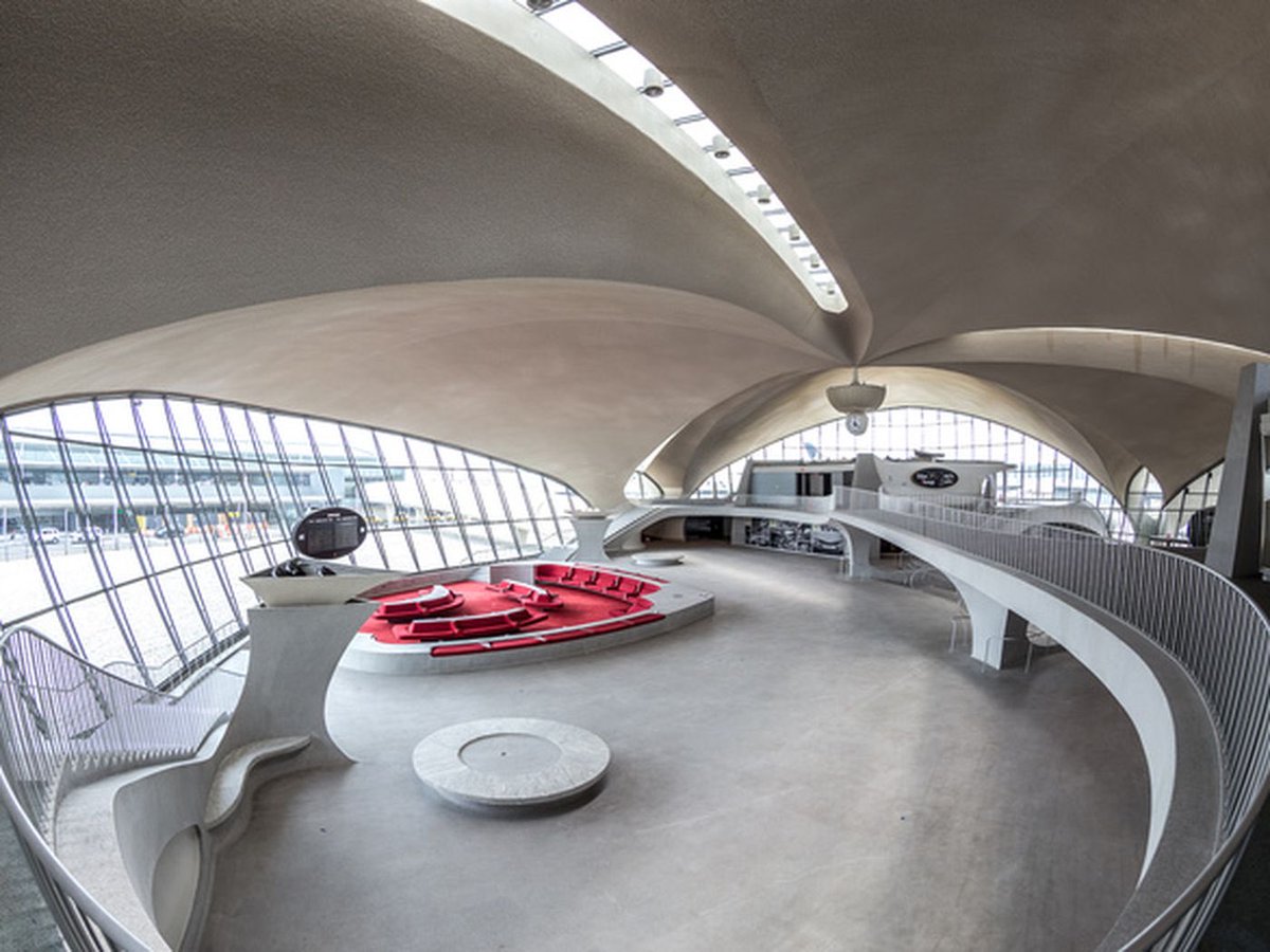 NiekVerdonk's tweet image. De Terminal van #Arnhem van #UNStudio geïnspireerd door de TWA terminal van #EeroSaarinen