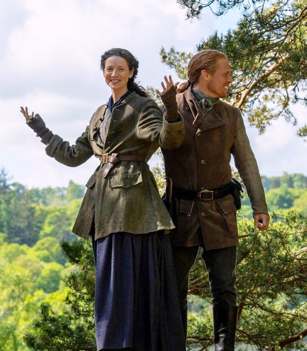 SMILEY SAM AND CAITRÍONA 😍😍😍