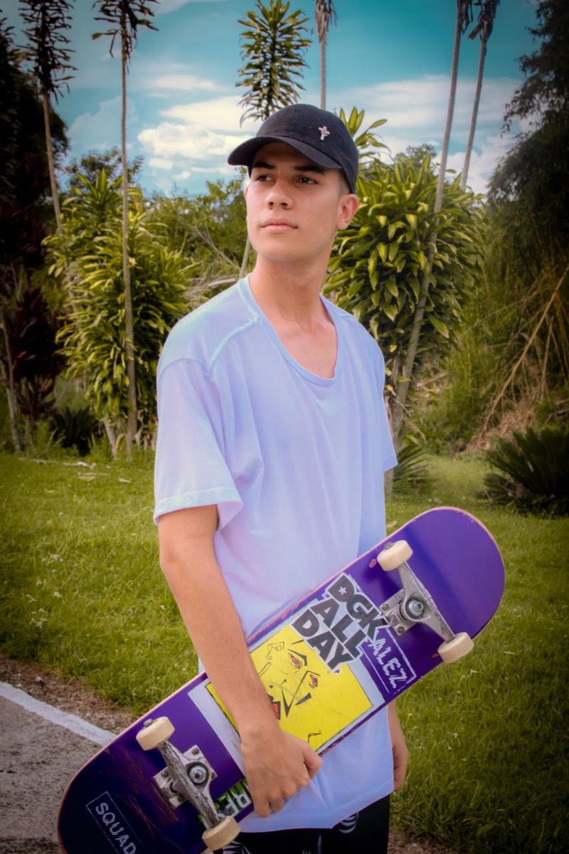 Derek (@Derek_stud_) / Posts / X