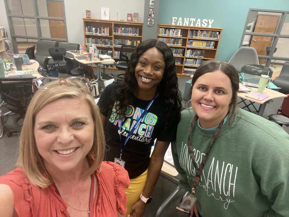 Melissa Bartlett tweet media