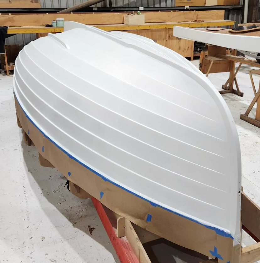 WESTSYSTEMEPOXY's tweet photo. Exciting developments are underway for the #ilur as Nick Atkins adds outer timbers and applies a protective layer of #WestSystemEpoxy, followed by an epoxy primer.🔨⛵️🌳

#woodenboatbuilding #woodenboat #westsystem #inprogress #epoxy #boatbuilding https://t.co/7fv3YVd4KE