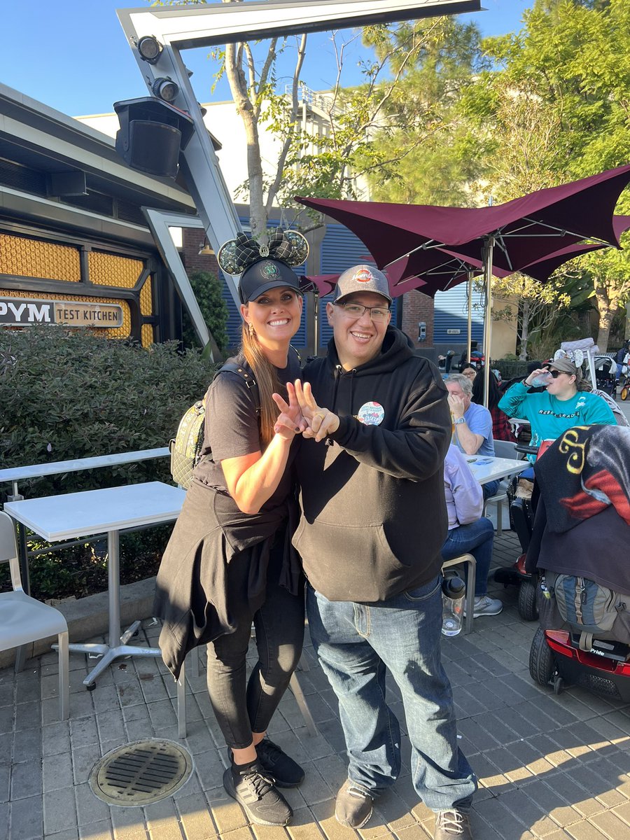 💙VeVeMagic.eth⭕️🏰 tweet media