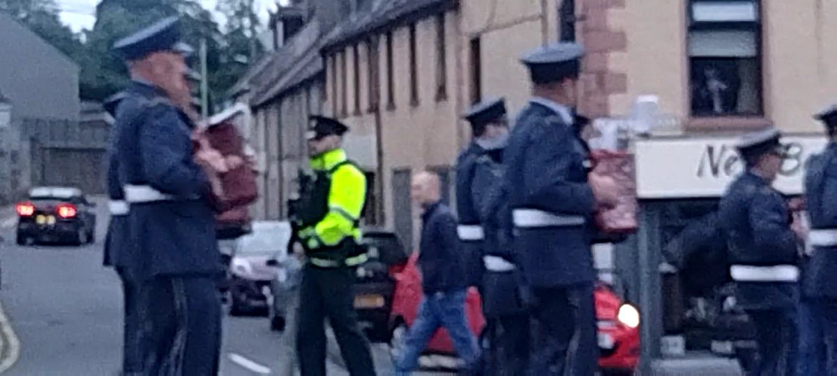 ambutran's tweet image. This evening Ambutran has a large presence in Kilkeel for the Mourne Young Defenders parade where accordian, flute and pipe bands are all well represented.