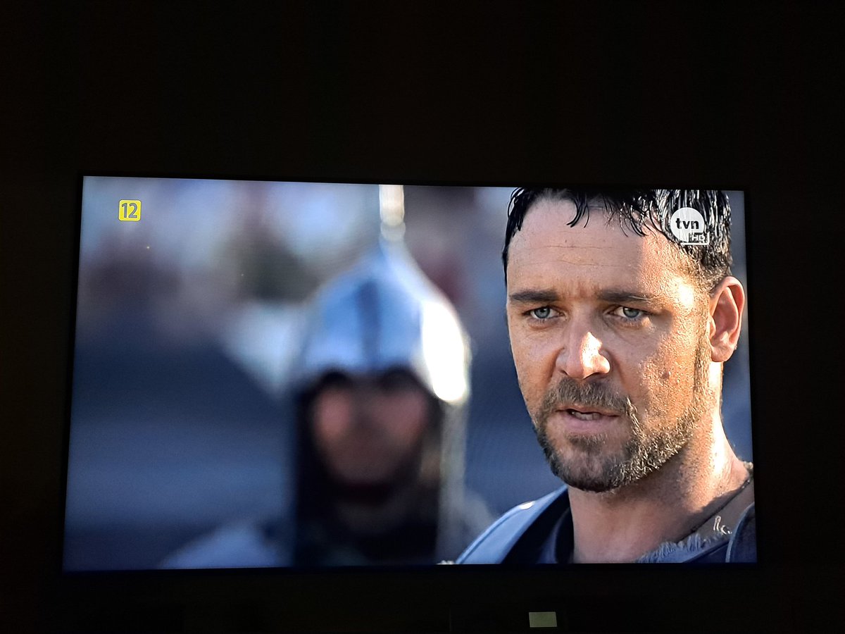 beatanecza's tweet photo. @russellcrowe What could be more beautiful: Friday night, Russell Crowe and Gladiator on Polish television TVN. Beautiful evening. 🥰 https://t.co/sSm64Vdlq3