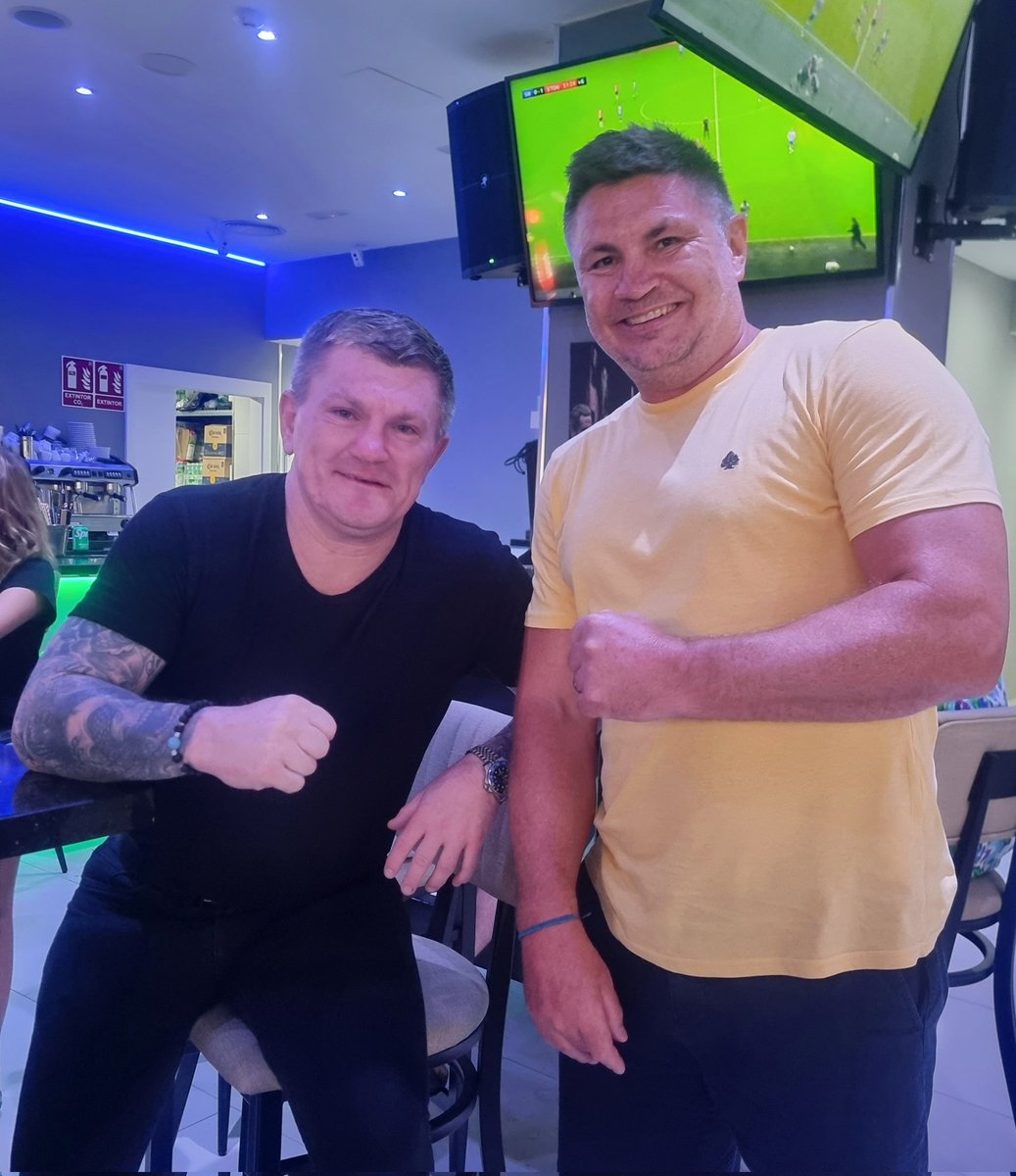 3d66034a78d4490's tweet image. Met #hitmanhatton in Tenerife.  Nice guy !