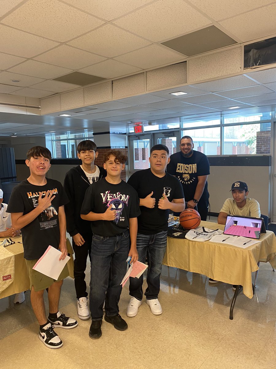 SA Edison Football tweet media