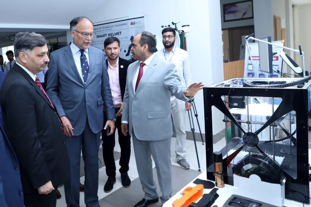 NUTechPak's tweet photo. Federal Minister Ahsan Iqbal addressed as Chief Guest at the Open House & #JobFair2023 organized by the National University of Technology (#NUTECH).
#Technology4Pakistan @PlanComPakistan https://t.co/t2Oj5EvW35
