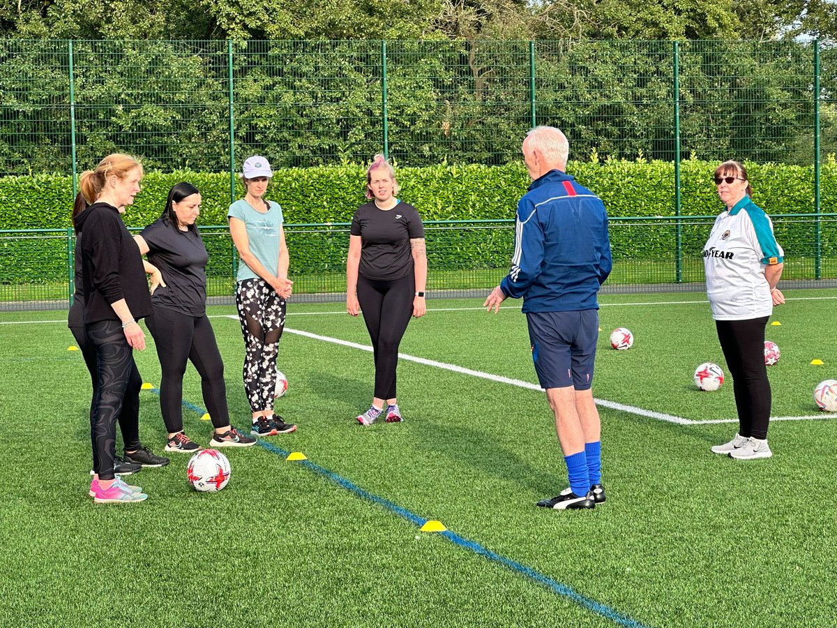 What a night. More than 40 women. Some newbies trained while others had a club tournament with 4 teams involved.
And to cap it all...the club was awarded The Lionesses Award from <a href="/StaffordshireFA/">Staffordshire FA</a> 
Clubwoman of the Year <a href="/vikkiforbes2202/">vixie</a> accepted the award from @JakeTriggsSFA
