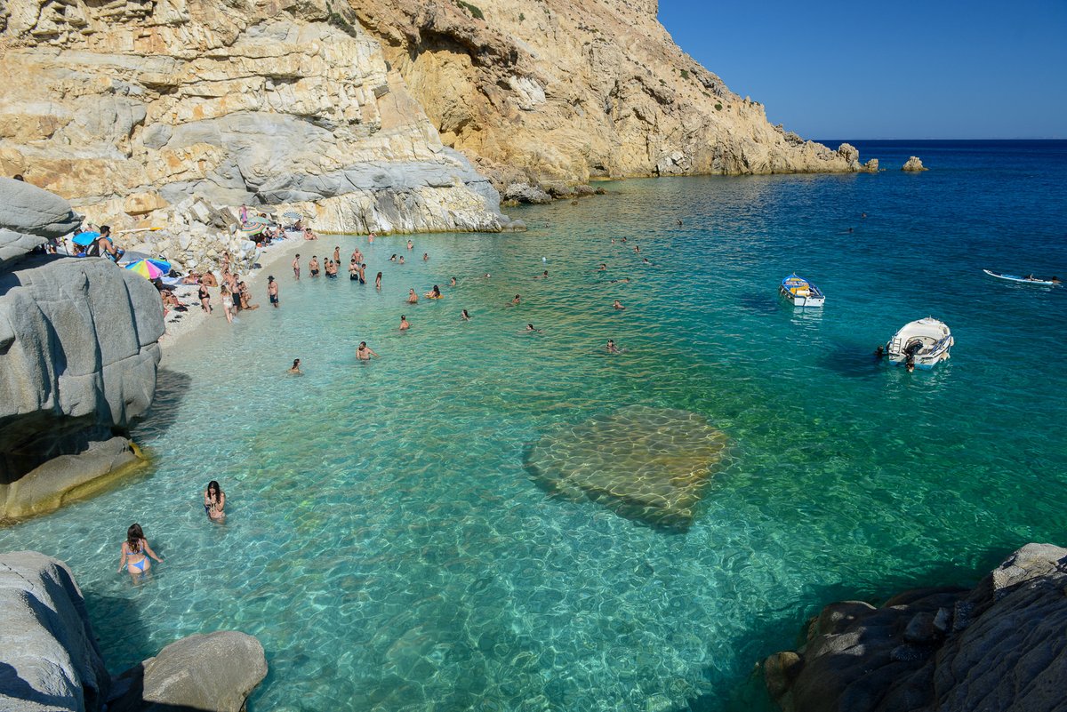 Pfeffer_Blog's tweet photo. #Ikaria gilt als #Griechenland-#Geheimtipp und betört uns mit schönen Stränden, pittoresken Bergdörfern sowie viel Natur. In einem neuen #Reisebericht fassen wir eine Woche #Urlaub zusammen: https://t.co/LOrrxzxyWy

@visitikaria #woderpfefferwaechst https://t.co/o0gNVRgK4l