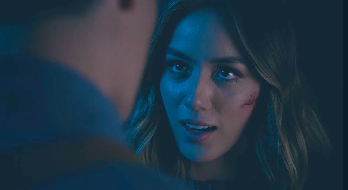 SarahBelles23's tweet photo. “When Emma falls in love it’s all on her face, hangs in the air like stars in outer space”.
#dousy https://t.co/dNc4xQrSmJ