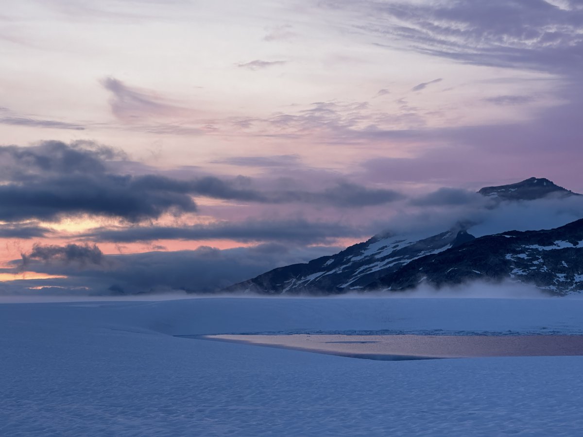 EuropaClipper's tweet photo. Our mission will study Jupiter's ocean moon Europa from space. But future expeditions might directly explore the surface of icy worlds like Europa or Enceladus, and drill into their watery depths. How to prepare? Start on Earth! Welcome to Alaska’s Juneau Icefield… 🧵1/7 https://t.co/bB7tmufAW3