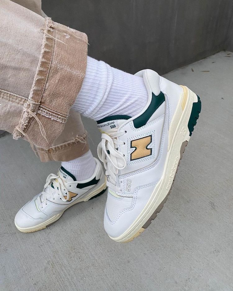 bestoffshoes's tweet photo. New Balance 550 https://t.co/D9VLMuPmxg