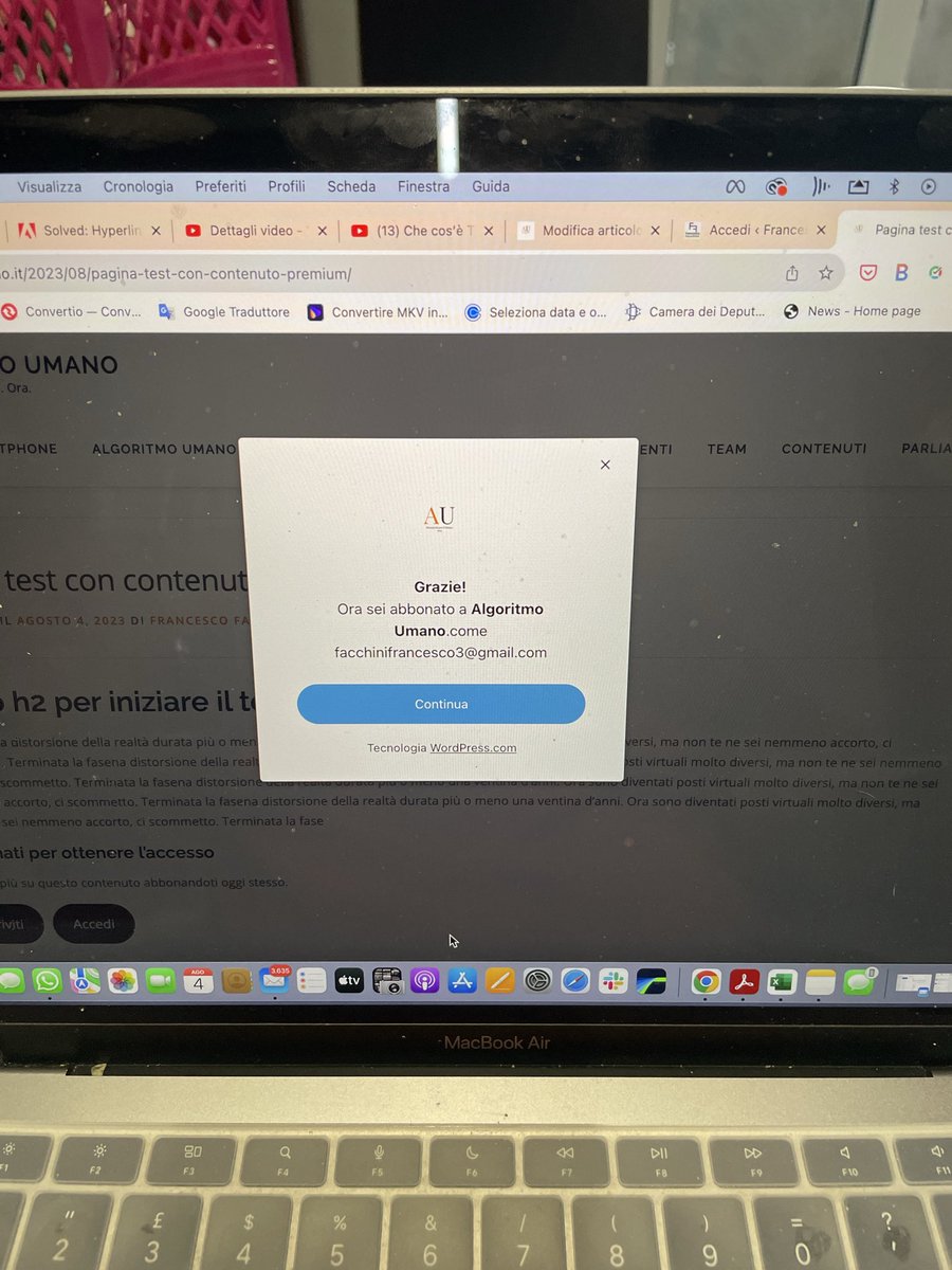 frafacchini's tweet image. Questa è una di quelle foto che differenziano il prima dal dopo. #webmastering #sito #newsite #algoritmoumano #farecosenuove