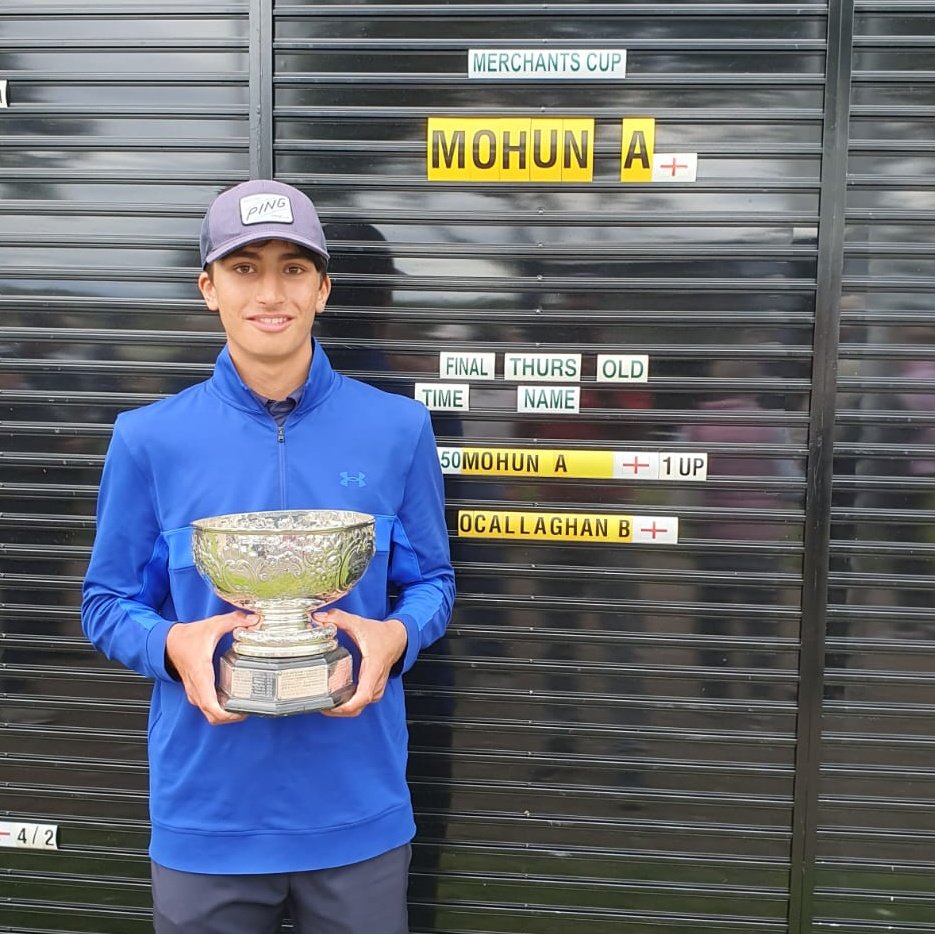 Aaron MOHUN tweet media