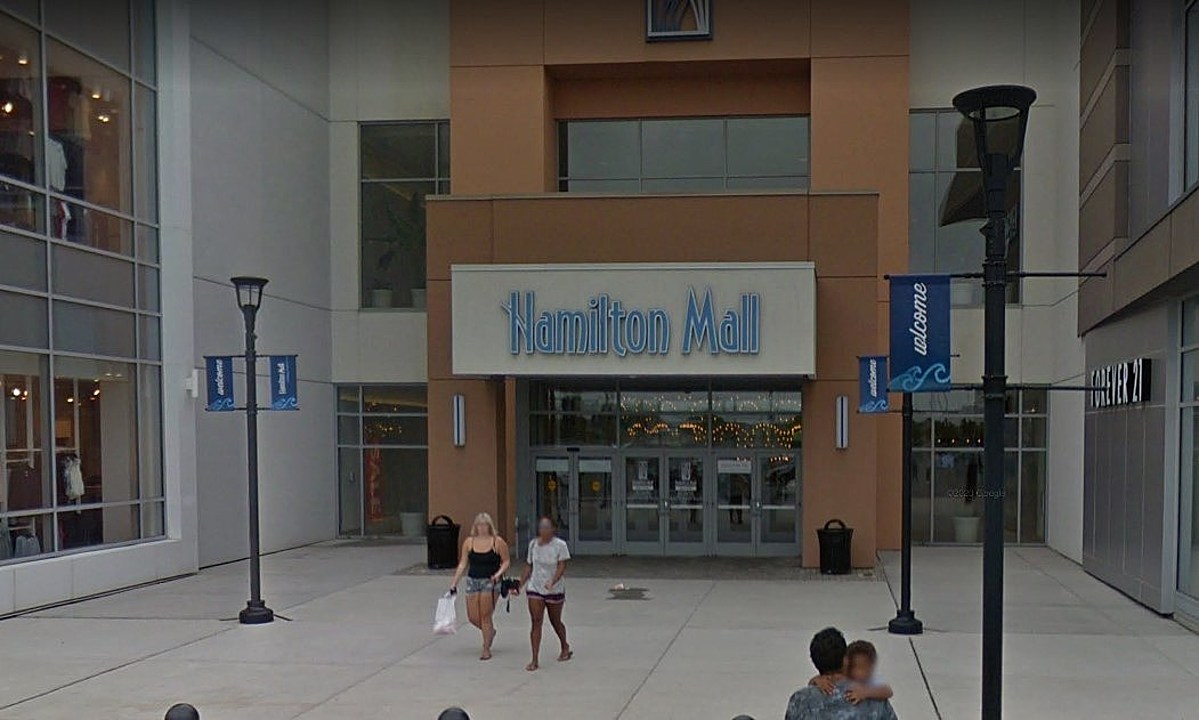 25 Stores You're Demanding at Hamilton Mall dlvr.it/StCm0Y