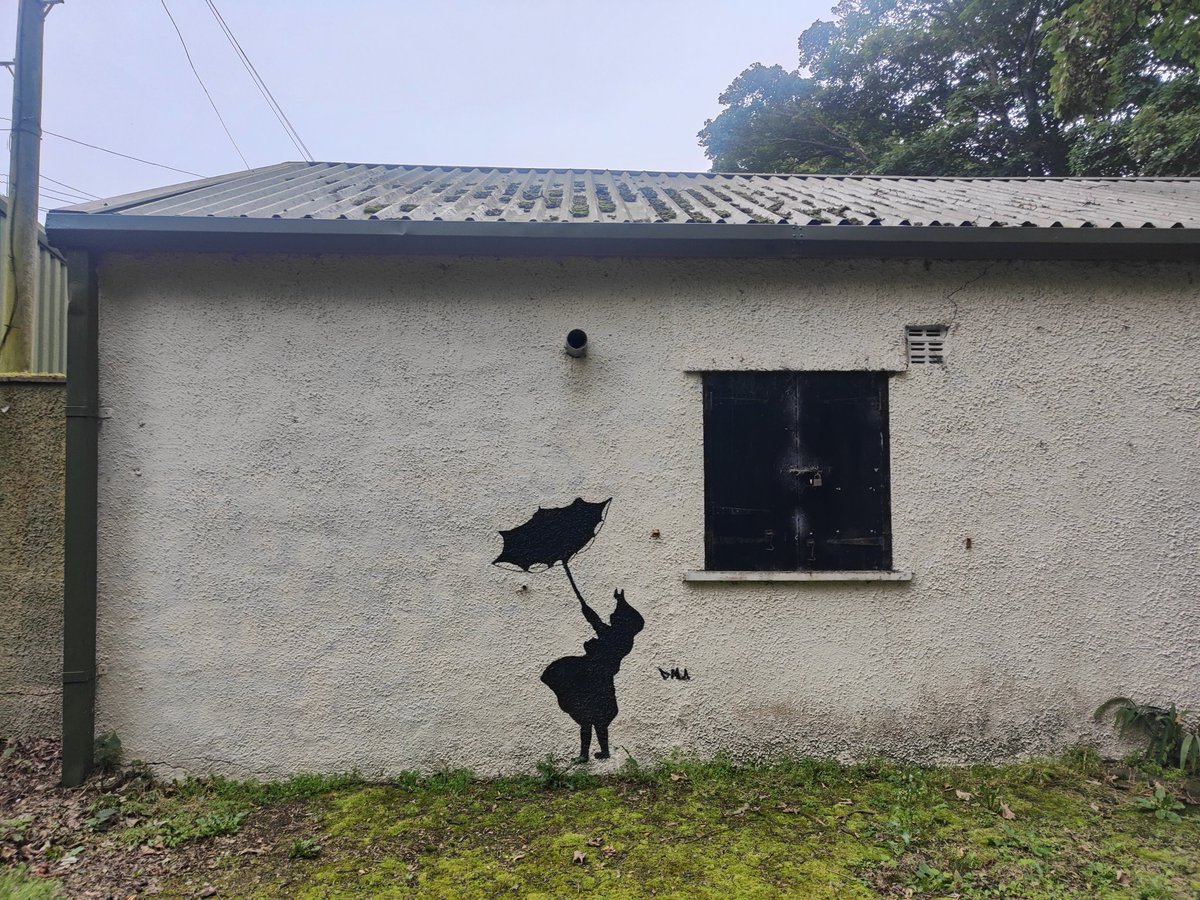 Marra4AI's tweet photo. Howdy #XArt Community 👋

#AnyIdea of the #Artist 🤔
#DMA🤷🏻‍♂️ https://t.co/GJNHlwW88S