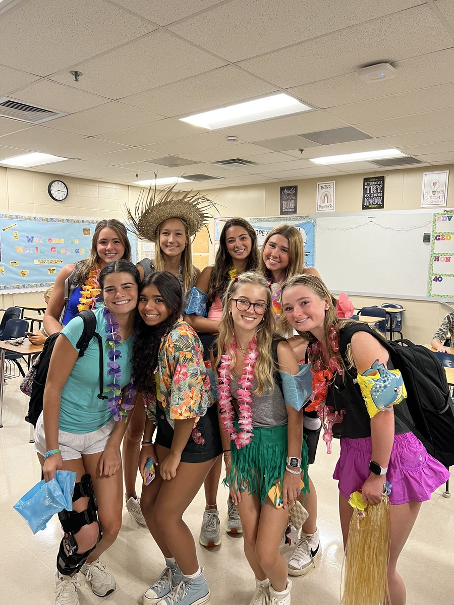 PopeHS1's tweet photo. BEACH DAY☀️Our students and staff kicked off the first spirit day of the year showing off their best beachwear. What an awesome first week back. Keep up the school spirit Greyhounds! #popehighschool #popehs #popegreyhounds https://t.co/TInJ4PDqNn