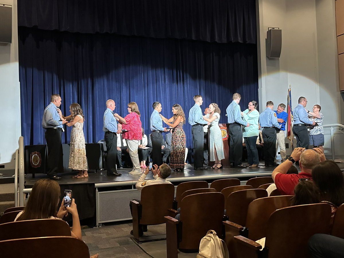 Rachel160A's tweet photo. Welcome to the newest @BurlingtonFDNC Firefighters! You (and your families) are appreciated for your commitment to the people of Burlington. 🚒 https://t.co/x75qCPycPY