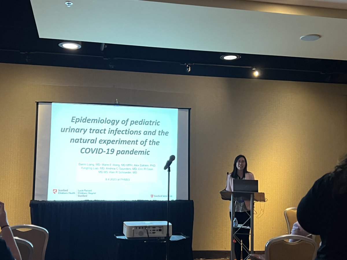 Great to see recent @StanfordPHM fellowship grad Danni Liang (@dxl273) presenting her work on trends in UTI and the natural experiment of the Covid pandemic @PHMConf ! #PHM23 @StanfordPeds @StanfordChild @safelydoingless
