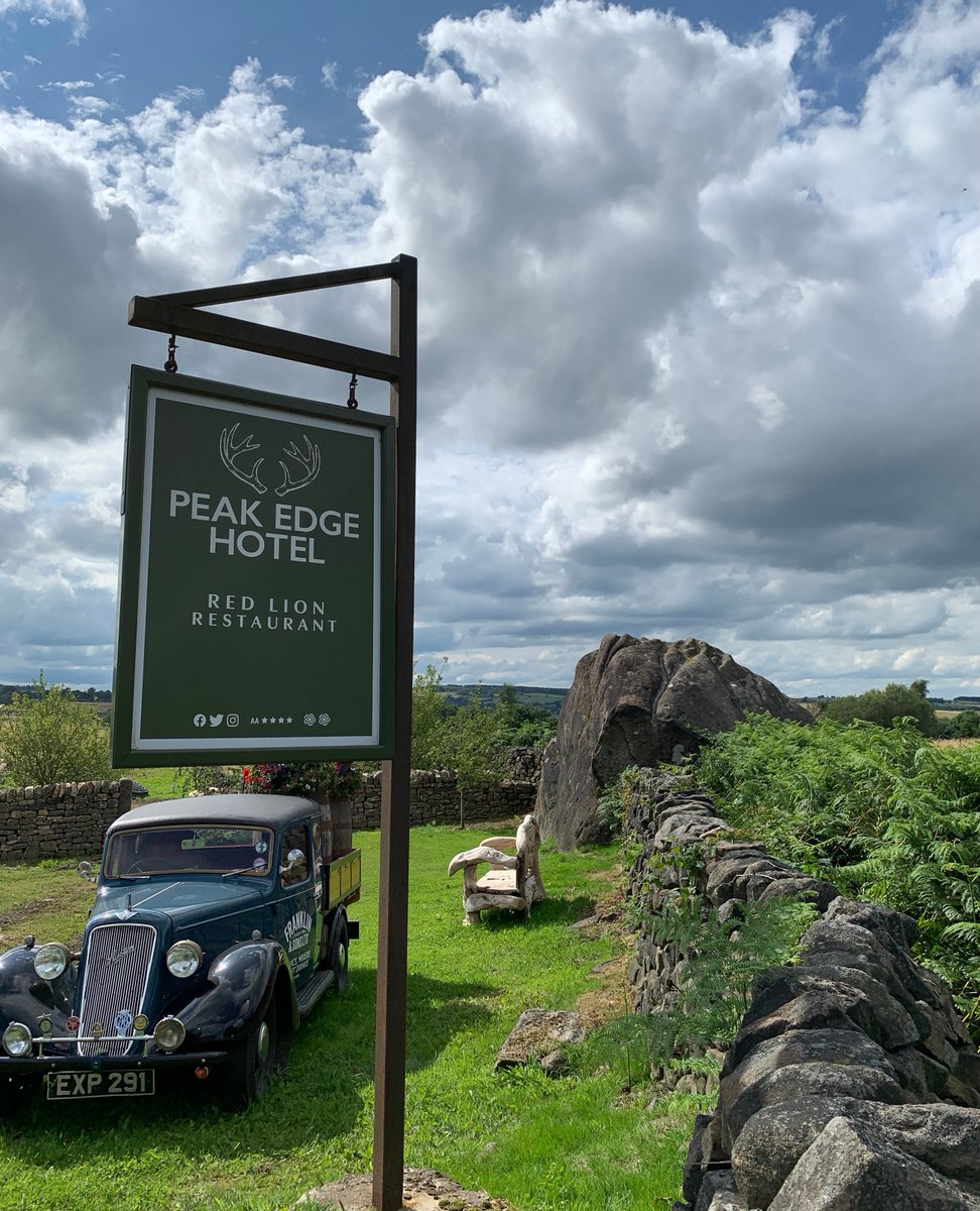 Checking in for a weekend retreat! Embracing the breathtaking beauty of the Peak District at Peak Edge Hotel. 🌄 

#derbyshire #staycation #derbyshirehotel #visitthepeakdistrict #peakdistrict #visitengland ⁠#hiking #getaway #paradise #travelpic #travelblog
⁠