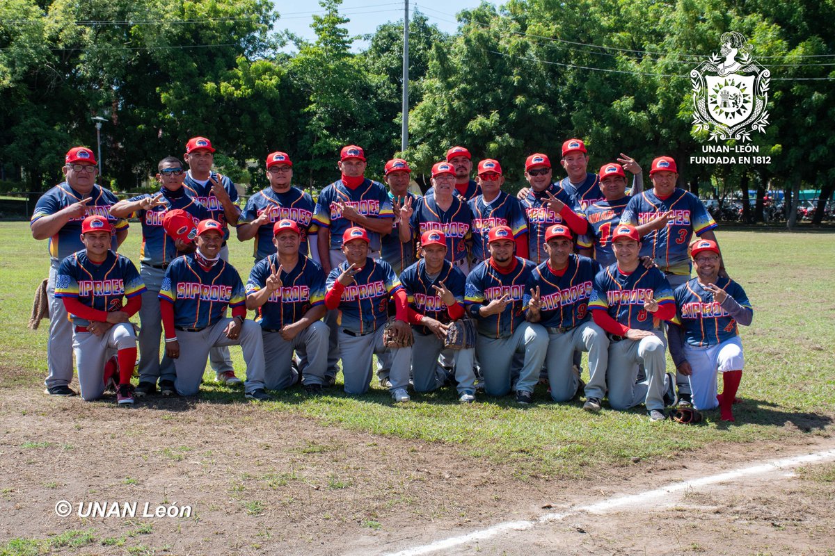Comunidad Universitaria de La  Bicentenaria UNAN-León a través del SIPROES participó del Primer Torneo de Sofball, en saludo al 44 Aniversario de la Revolución Popular Sandinista y dedicado al maestro Ricardo Espinoza Monterrey.