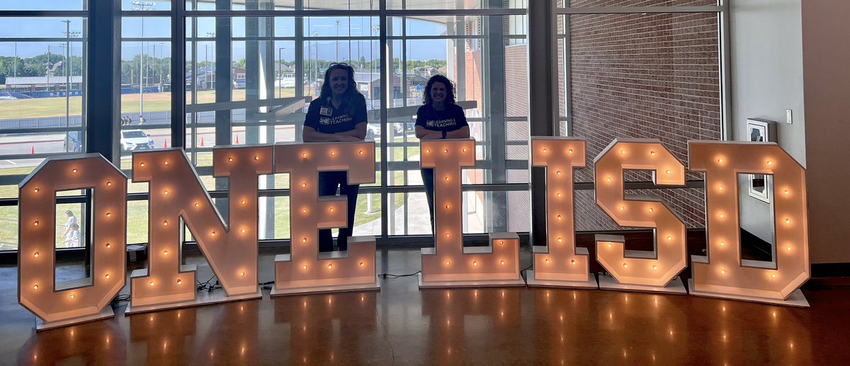 STEMKimLISD's tweet photo. Ready for 23-24! Ready for every elementary school in #onelisd to #experienceSTEM #stemkim #year28 @LISDSTEM @WonderWagonLISD https://t.co/OnqsB6Ed0k