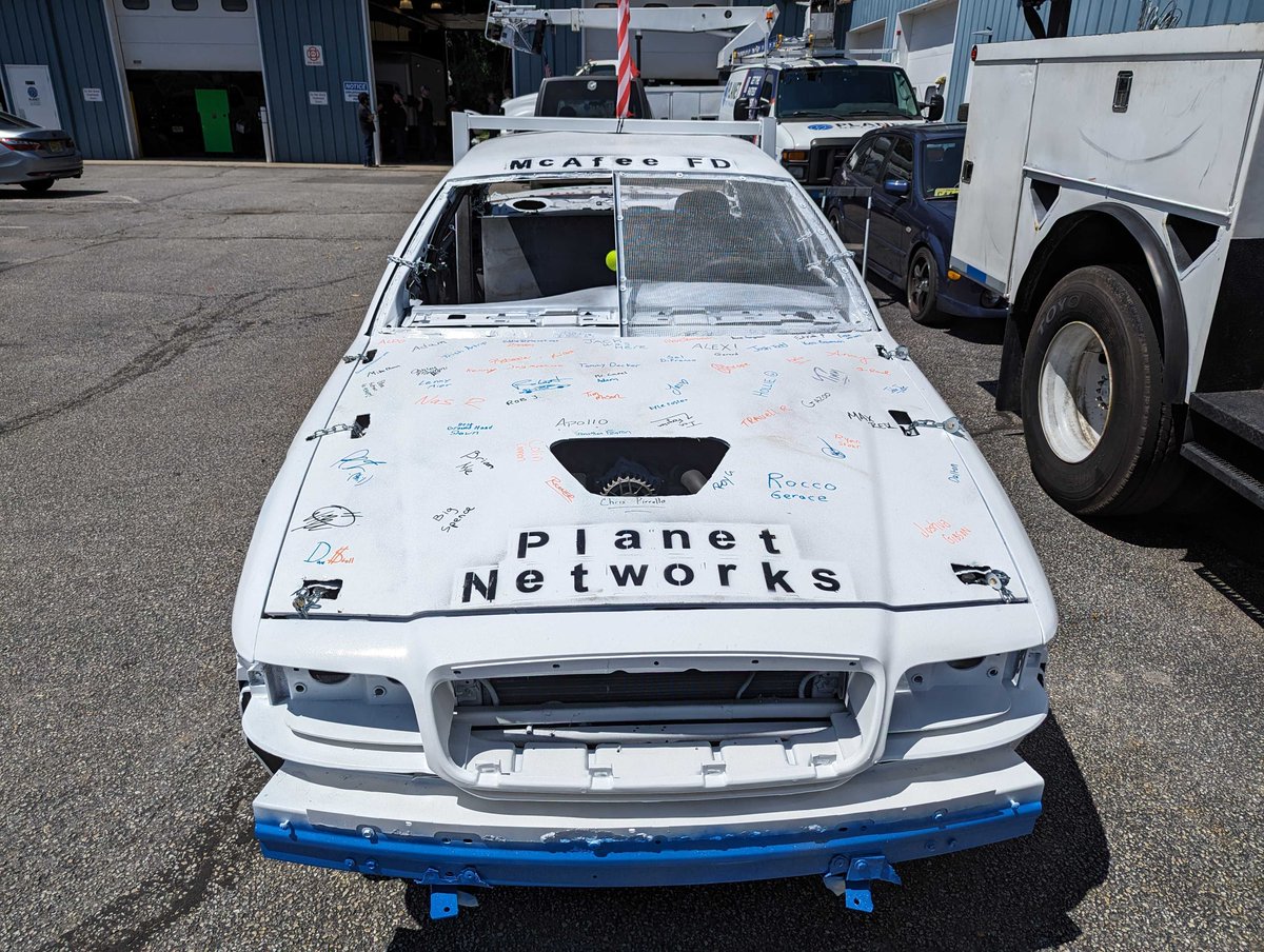planet_networks's tweet image. 📣 Join us at the New Jersey State Fair: Sussex County Horse &amp;amp;  Farm Show on Sunday, August 6th at 7:30pm for an adrenaline-pumping Demolition Derby! 🚗💨 Get ready to witness our very own Planet Networks car unleash its power and thrill the crowd. 
#DemolitionDerby #NJStateFair