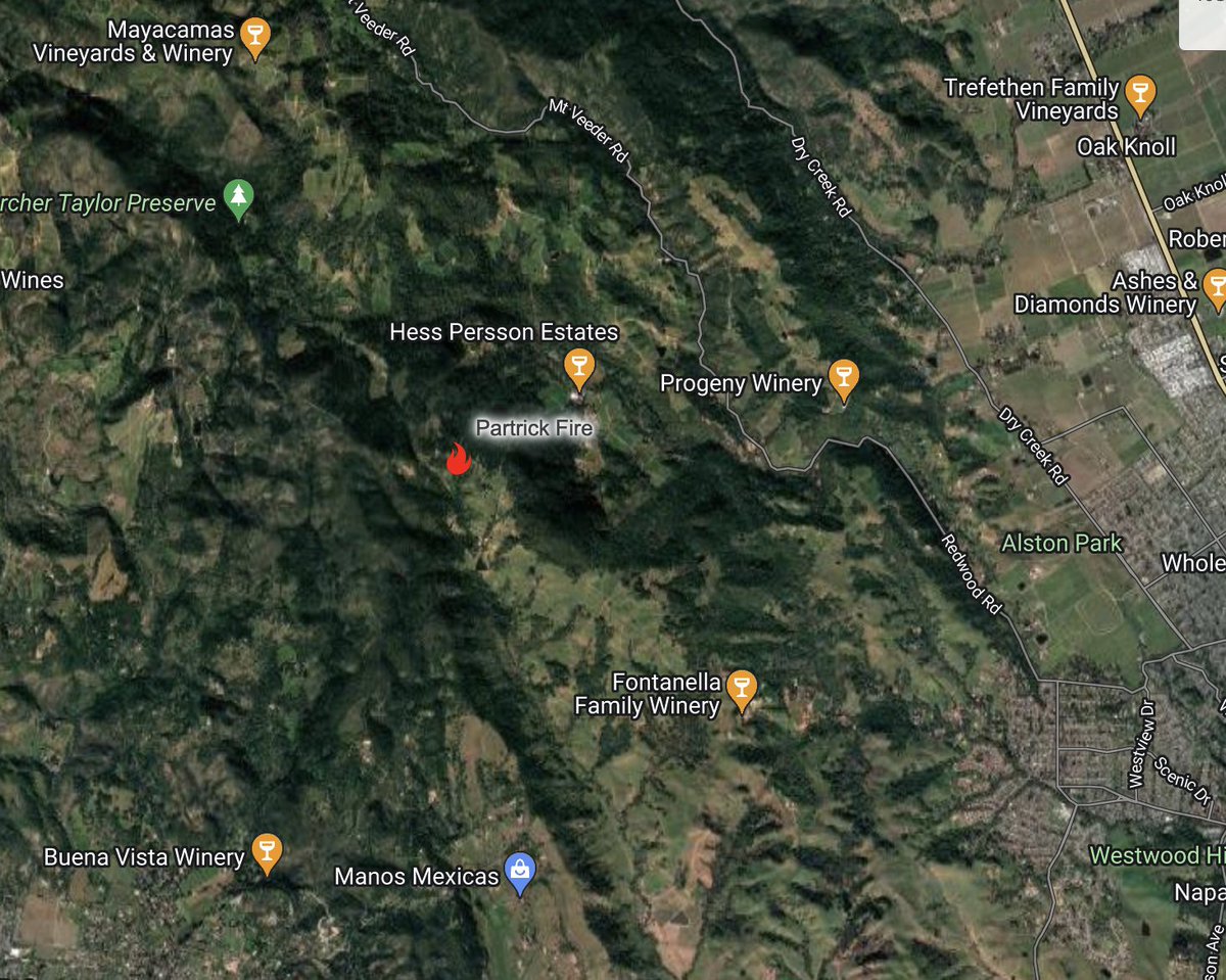 Sarah_Stierch's tweet photo. 🔥 #NAPA - First reported in the 3200 block of Partrick Rd. in Napa at 1:54 p.m. 8/4/23. As of now, it’s called the #PartrickFire. I’ll post any major updates in this thread. 

(Surprised they used that name given its history.)

🎥 https://t.co/wMwnuZAQJG

#NapaCounty https://t.co/1faigKV9ci