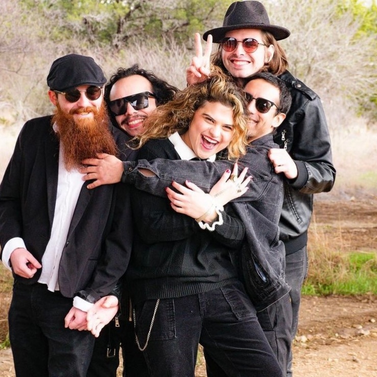 austinmusic's tweet photo. Our #NewMusicFriday playlist is updated and CRAZY good 🎉 We have a super wide range of artists for you guys this week; let us know which one is YOUR favorite. Link:     #SamiAndTheEngine #CountryWorms #TVTemple #HyperBad #WilliamHarriesGraham #AustinMusic @beholdmelat https://t.co/XrInYQJFwT