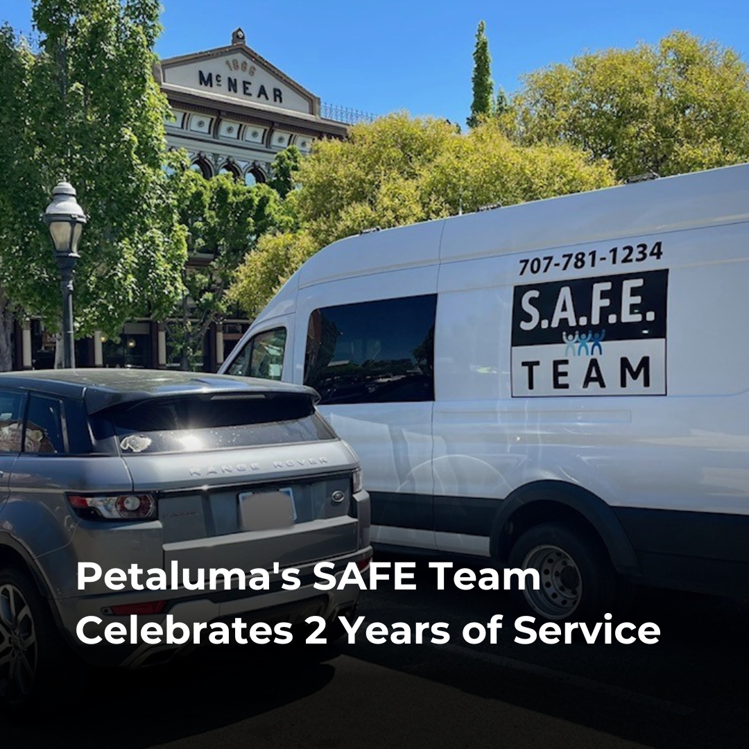 PetalumaCityGov's tweet image. Earlier this month, our City Council and staff heard a progress report from Petaluma's groundbreaking SAFE Team and got a sneak peek at their new van! 

#petaluma #safeteam
