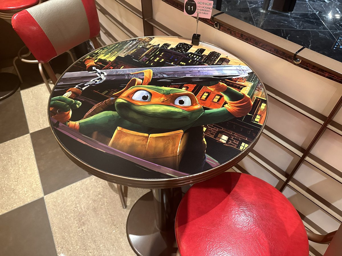 ypsilon_s's tweet photo. Cowabunga 🐢
可愛い〜〜💚
#TMNTMovie
#Toozeday
#MutantMayhem https://t.co/lys2Vy7hlW