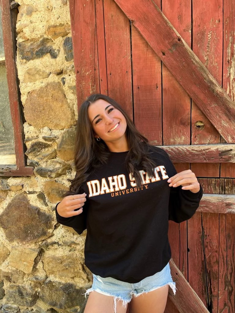beccaquinn2024's tweet photo. i am so excited to announce that i have committed to idaho state university to further my softball and academic career! thank you to coach rich, cervantes, and broadus for this opportunity! #gobengals🧡 https://t.co/y4xPS2fMVj