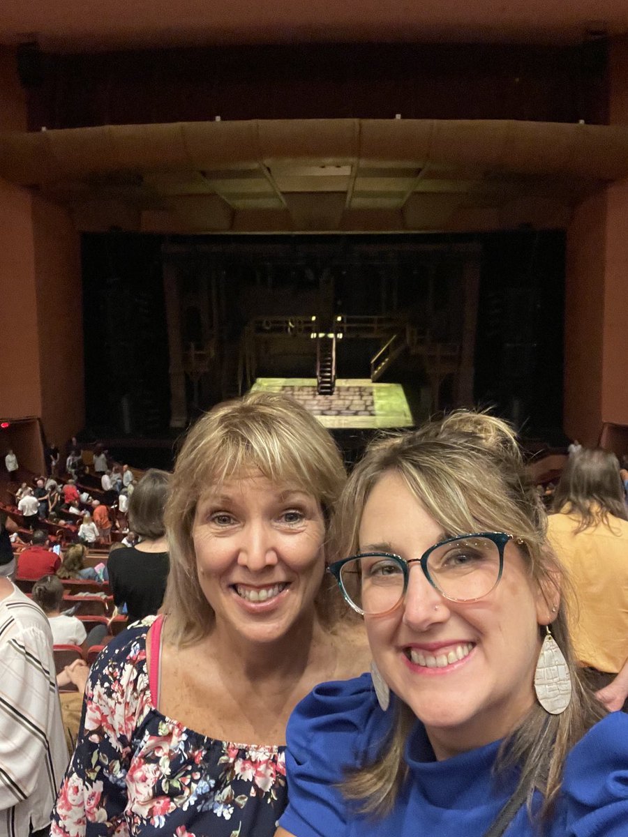 Megan Huenemann tweet media