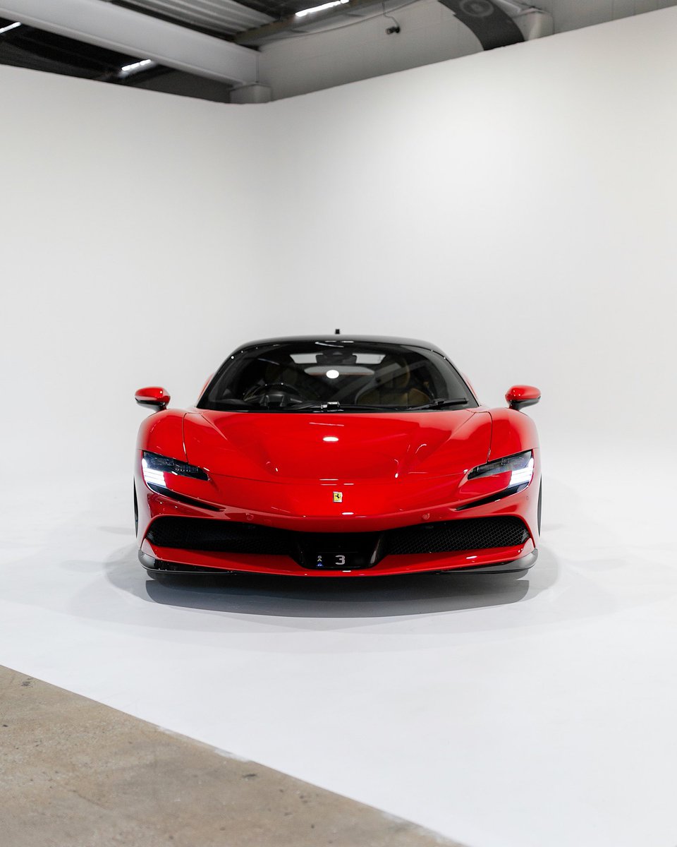 CastleCarMedia's tweet photo. Some modern stuff in front of the lens for a change. 

@Ferrari @ScuderiaFerrari #ferrari https://t.co/rICQfhMqHk