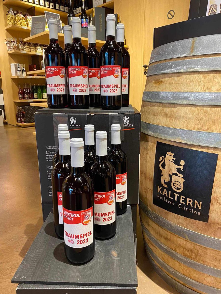 MeindlFCB's tweet image. Noch zwei Wochen bis zum #Traumspiel2023 in #Kaltern! Die Region #Südtirol mit seinen 39 offiziellen Bayern-Fanclubs mit ca. 6.000 Mitgliedern ist seit Jahrzehnten traditionell tief mit dem #FCBayern verbunden! 🔴⚪️ @FCBayern @suedtirol_info @CantinaKaltern @RaiSuedtirol