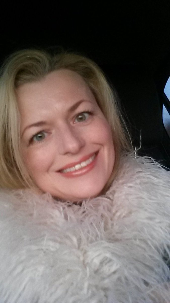 Yana Roberts 
England 2015