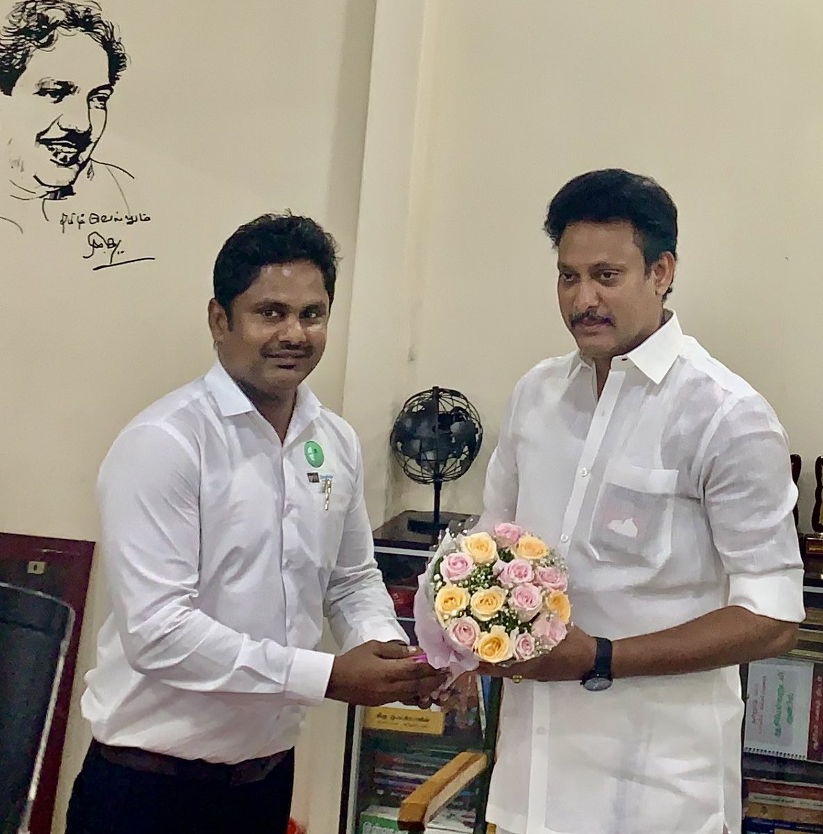 GritCareer's tweet photo. @GritCareer CEO @aruljeyarajs greet &amp; meet with Thiru. @Anbil_Mahesh Poyyamozhi, the Minister for School Education in Tamil Nadu. 💐🌈

Thank you Sir for this excellent opportunity to share our GRIT Learning product - we have built from Sivaganga. #EducationForAll #gritdigitech https://t.co/hAIy5RaBGu