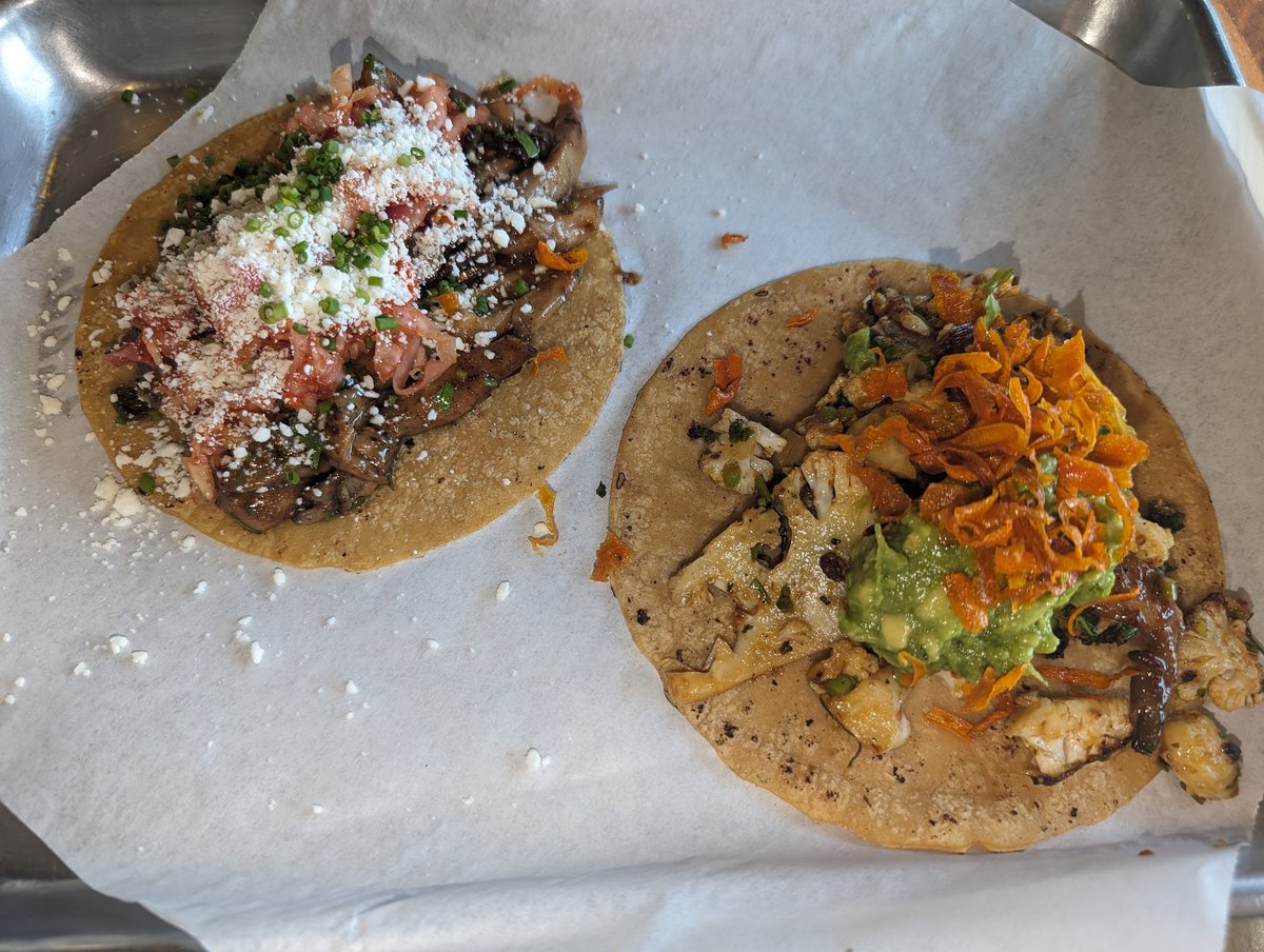 Nice! Tried a new(ish) taco spot that has been on the want-to-go list for over a year now. Facil Taqueria in Holladay, Utah was delicious! Will definitely add them to the taco rotation 😎 maps.app.goo.gl/AwZLXxEMEDE5Ji…