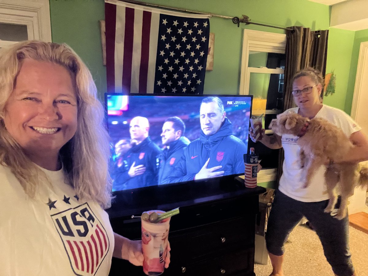 Julie Evans tweet media