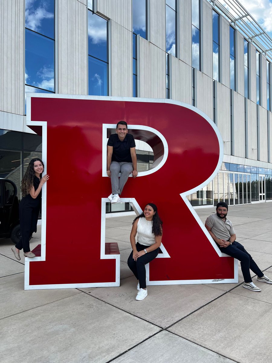 Yeissette Burgos tweet media