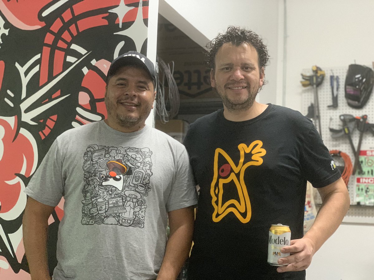 pasimoes's tweet image. @java_gdl @aalmiray @chrisom 🙏🏻✨🇲🇽

#community #Java #lifeforjava