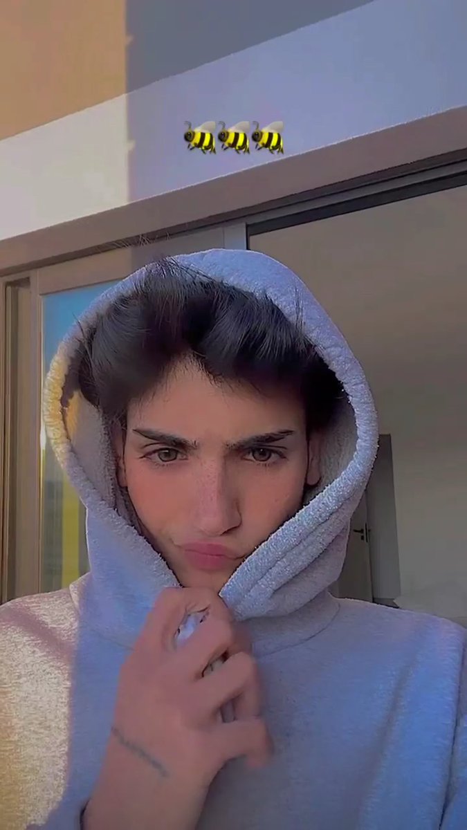 Pasifim yerim var aktif olgun erkekler yazsınlar tanışalımm😁
+90 506 049 46 59
#elazigay
#elazipasif